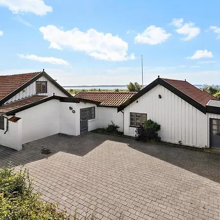 Сasa de vacaciones Cozy Home In Ebeltoft With Wifi Ebeltoft